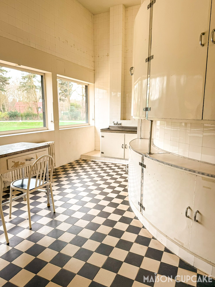 Functional service kitchen space in Villa Cavrois near Lille